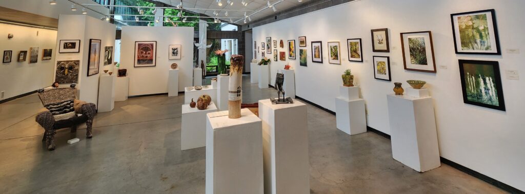 wide shot of the gallery housing the 2025 artwork of the students
